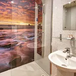 Sea Breeze 4*